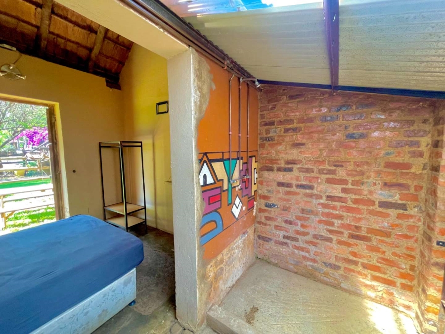 Commercial Property for Sale in Melodie North West